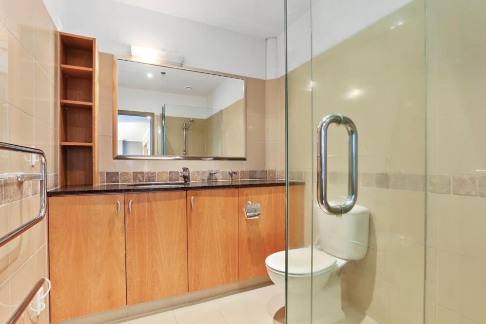 Beautiful Renovated 2 X Bdrm,Perfect Location Apartment Auckland Exterior photo